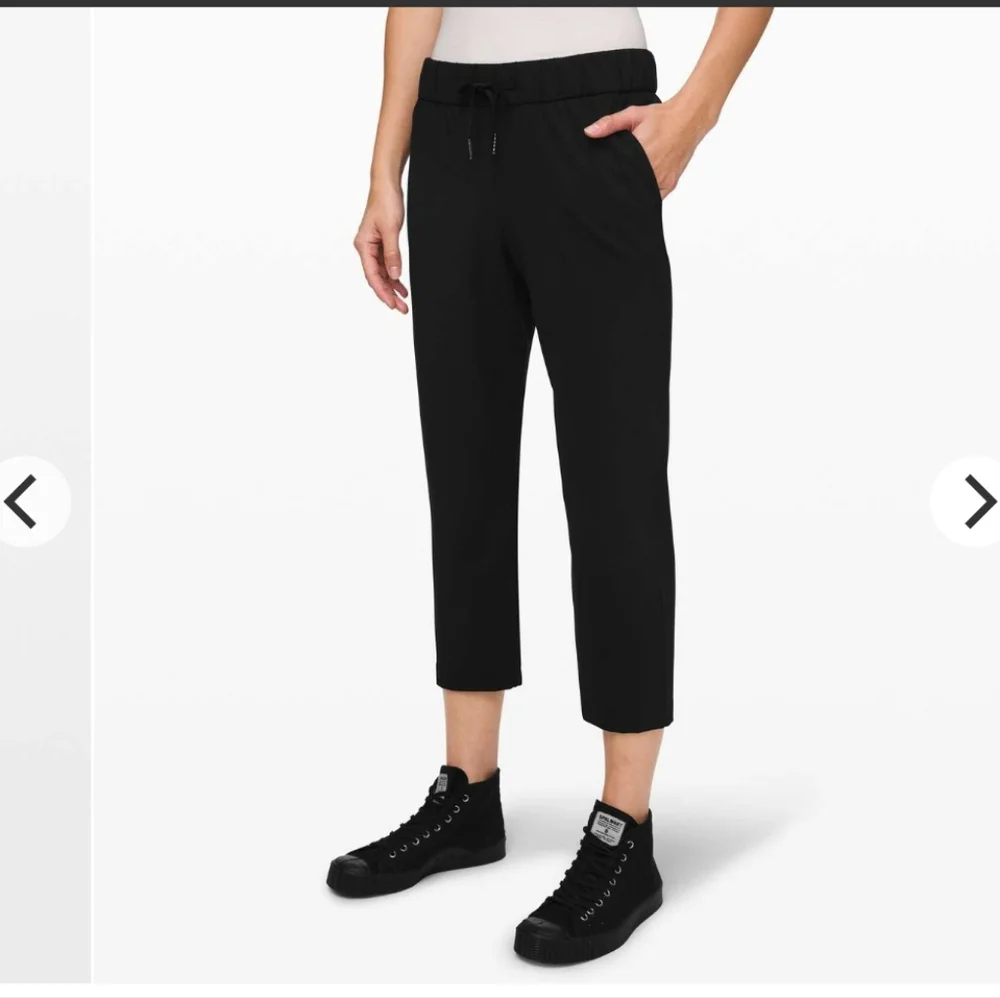 Lululemon On The Fly Crops,Full On Luxtreme,4 - Picture 2 of 16